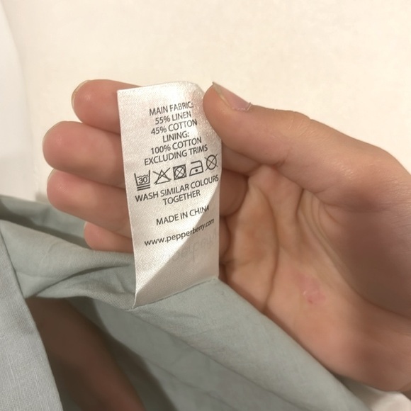 Stunning sage green linen & cotton blend PEPPERBERRY dress - Picture 12 of 12